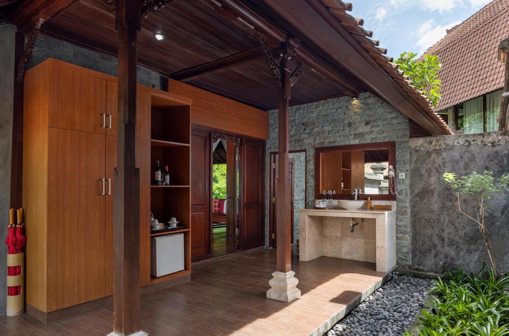 Santi Mandala Villa & Spa Sukawati Exterior foto